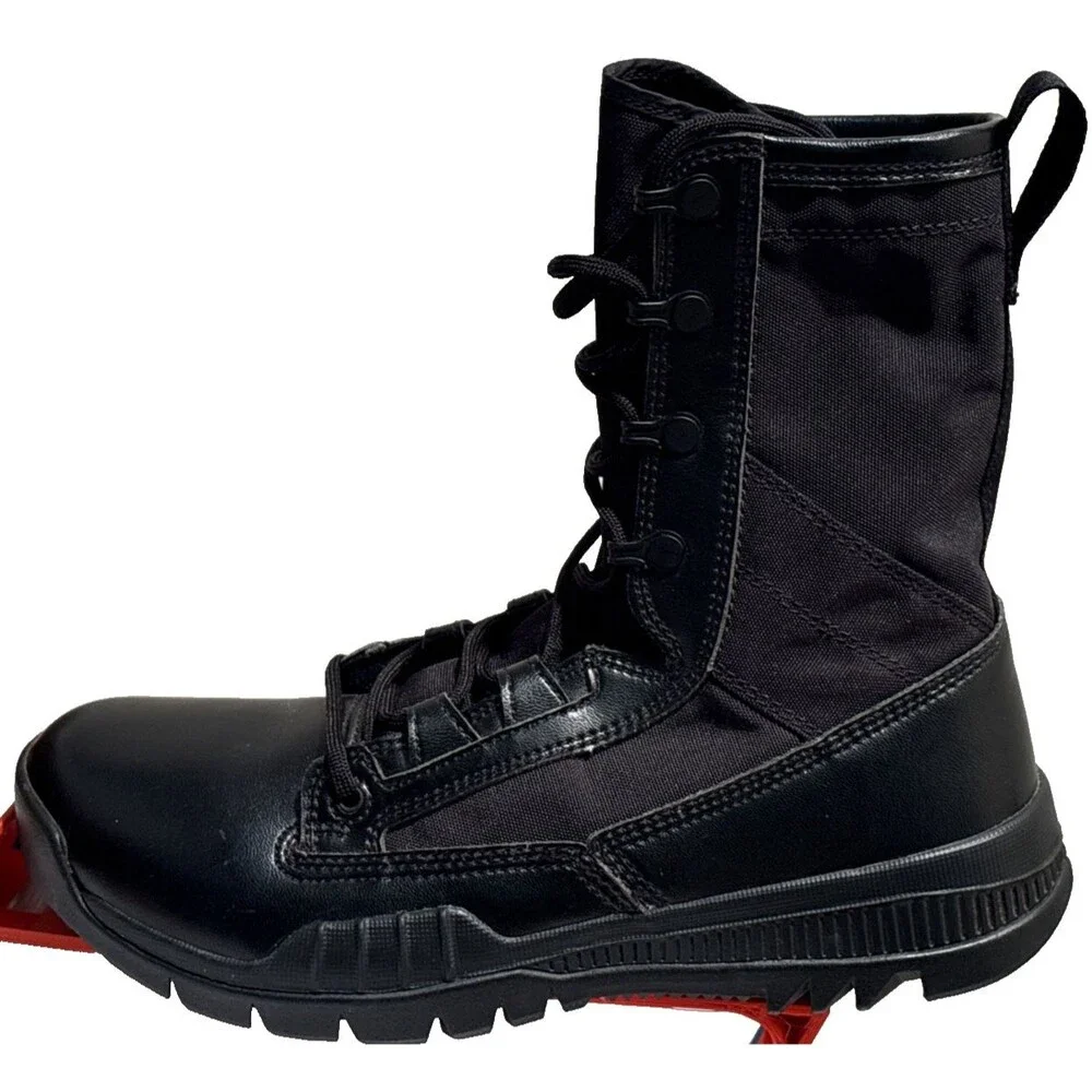 Nike sfb field